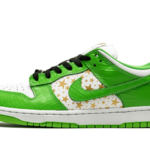 Nike SB Dunk Low Supreme Mean Green