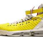 NIKE LEBRON 16 "HFR"