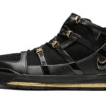 NIKE ZOOM LEBRON 3 QS "Black / Metallic Gold"