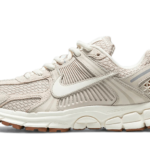 Nike Zoom Vomero 5 Light Orewood Brown