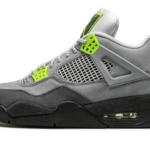 Air Jordan 4 Neon Volt