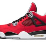 AIR JORDAN 4 RETRO "Toro Bravo"