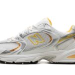 NEW BALANCE 530 "White Vibrant Apricot Silver Metallic"