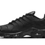 Nike Air Max Plus Triple Black Leather