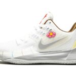 NIKE KYRIE LOW 2 "SpongeBob SquarePants - Sandy Cheeks"