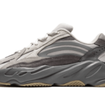 Adidas Yeezy 700 V2 Tephra