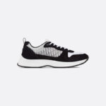 B25 Runner Sneaker Black Suede with White Technical Mesh and Black Dior Oblique Canvas